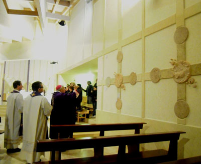Benedizione della via crucis, marzo 2011
