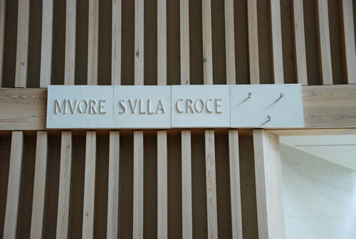 Cividale, San Lorenzo, una delle stazioni della via Crucis di Adriana Iaconcig.