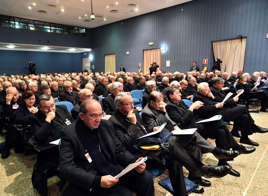L'Assemblea Generale della CEI (Assisi, 10-13 novembre 2014) si è conclusa con un Messaggio dei Vescovi ai sacerdoti italiani