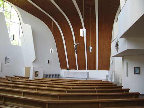 Chiesa dello Spirito Santo (Heilig Geist Kirche) in Wolfsburg, Germania (progetto Alvar Aalto 1958-62).